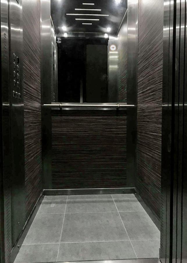 F11 Room 2, Private Room Two Single Beds Shared Bathroom In Shared Flat Мсида Экстерьер фото