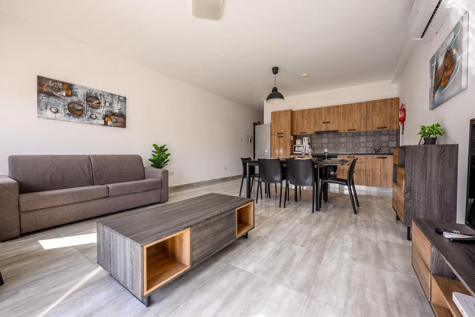 F11 Room 2, Private Room Two Single Beds Shared Bathroom In Shared Flat Мсида Экстерьер фото